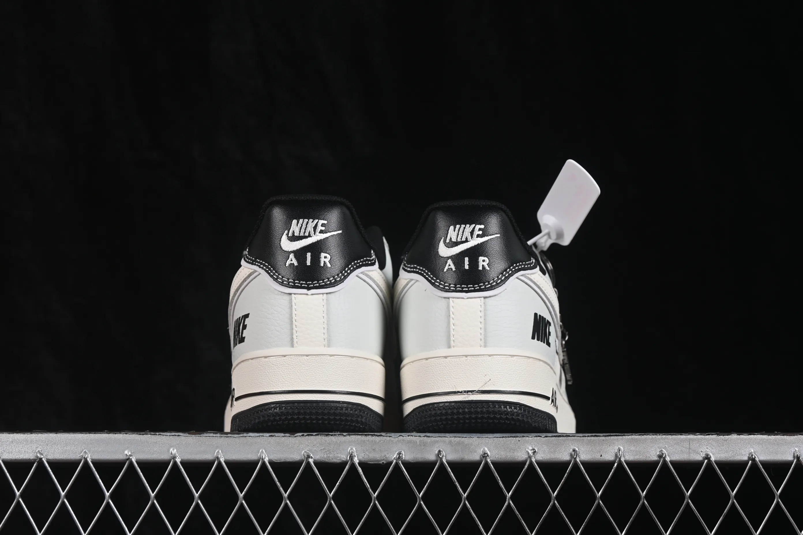 All categories Nk Air Force 1 Air Force series Nk Air Force 1 Low Air Force low-top Nike Air Force 1'07 Low joint model Air Force 1 low-top casual sneakers GS2288-012